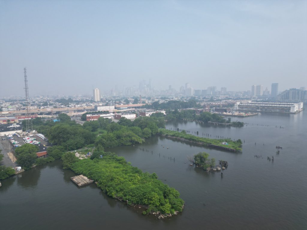 1341 South Christopher Columbus Blvd